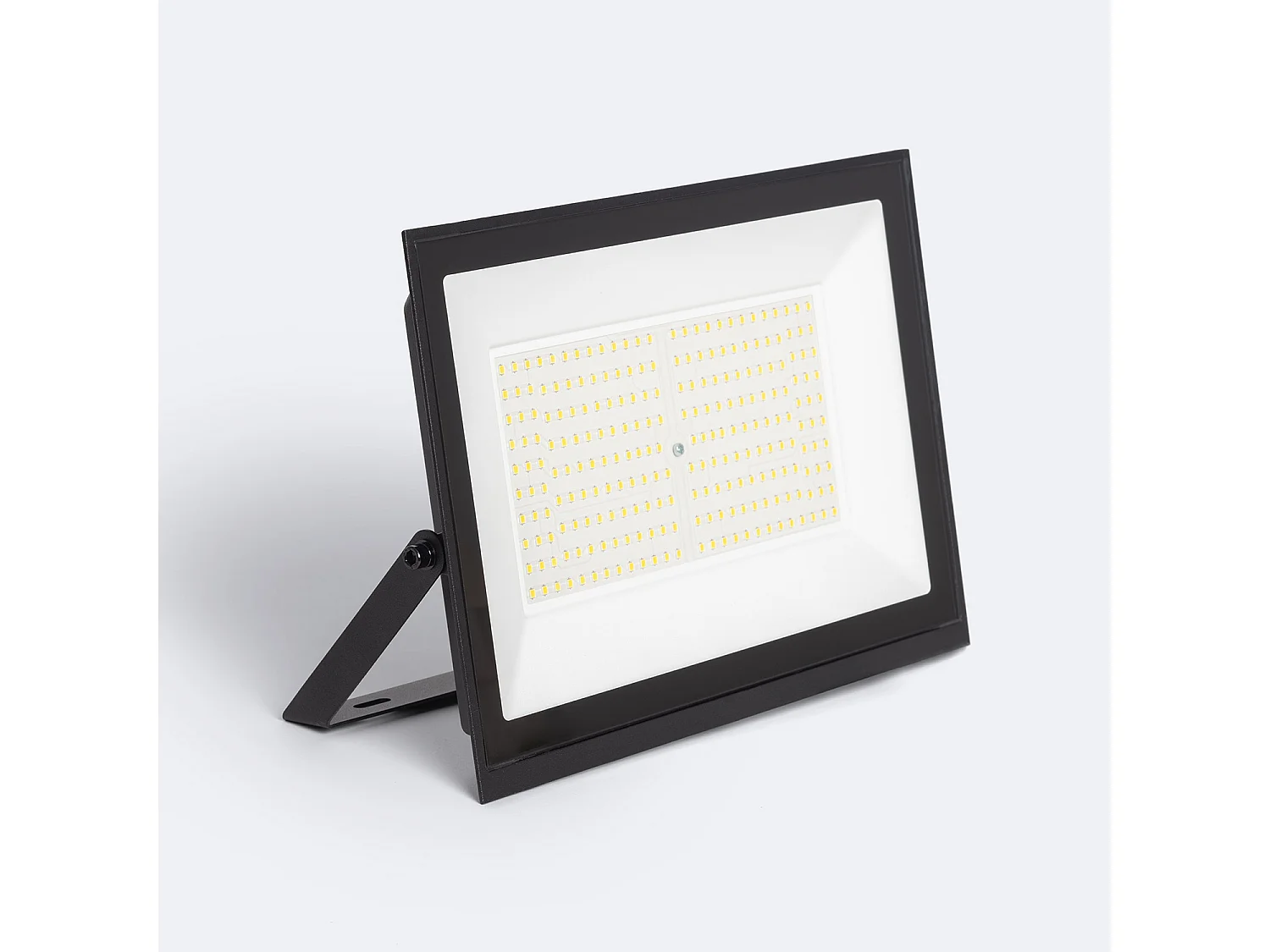 Projecteur LED 150W 120lm/W IP65 S3 3000K Non Noir Blanc chaud