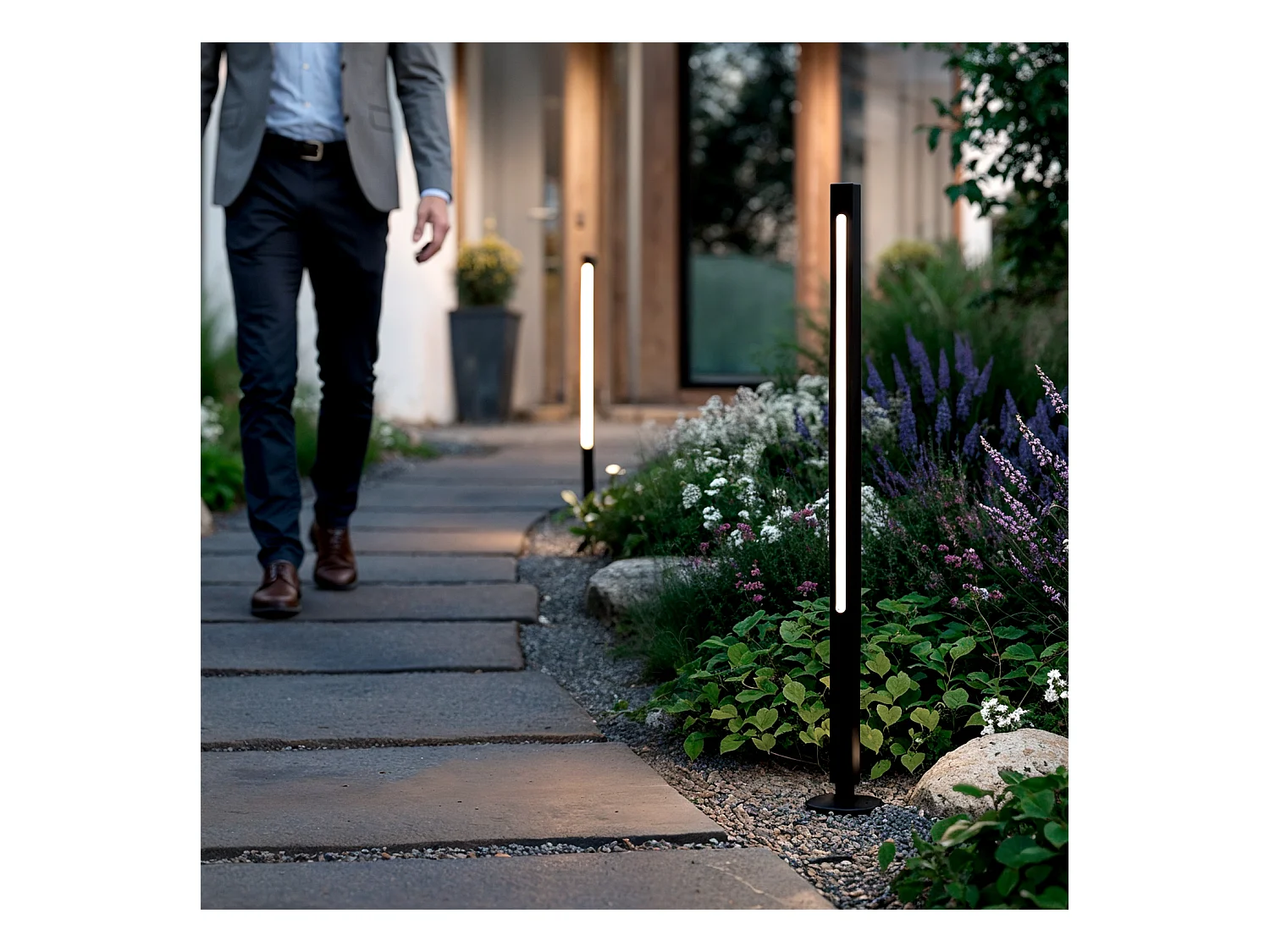 Baliza de Pie Exterior LED 12-24W 80-160 cm Superficie Calax 800 mm