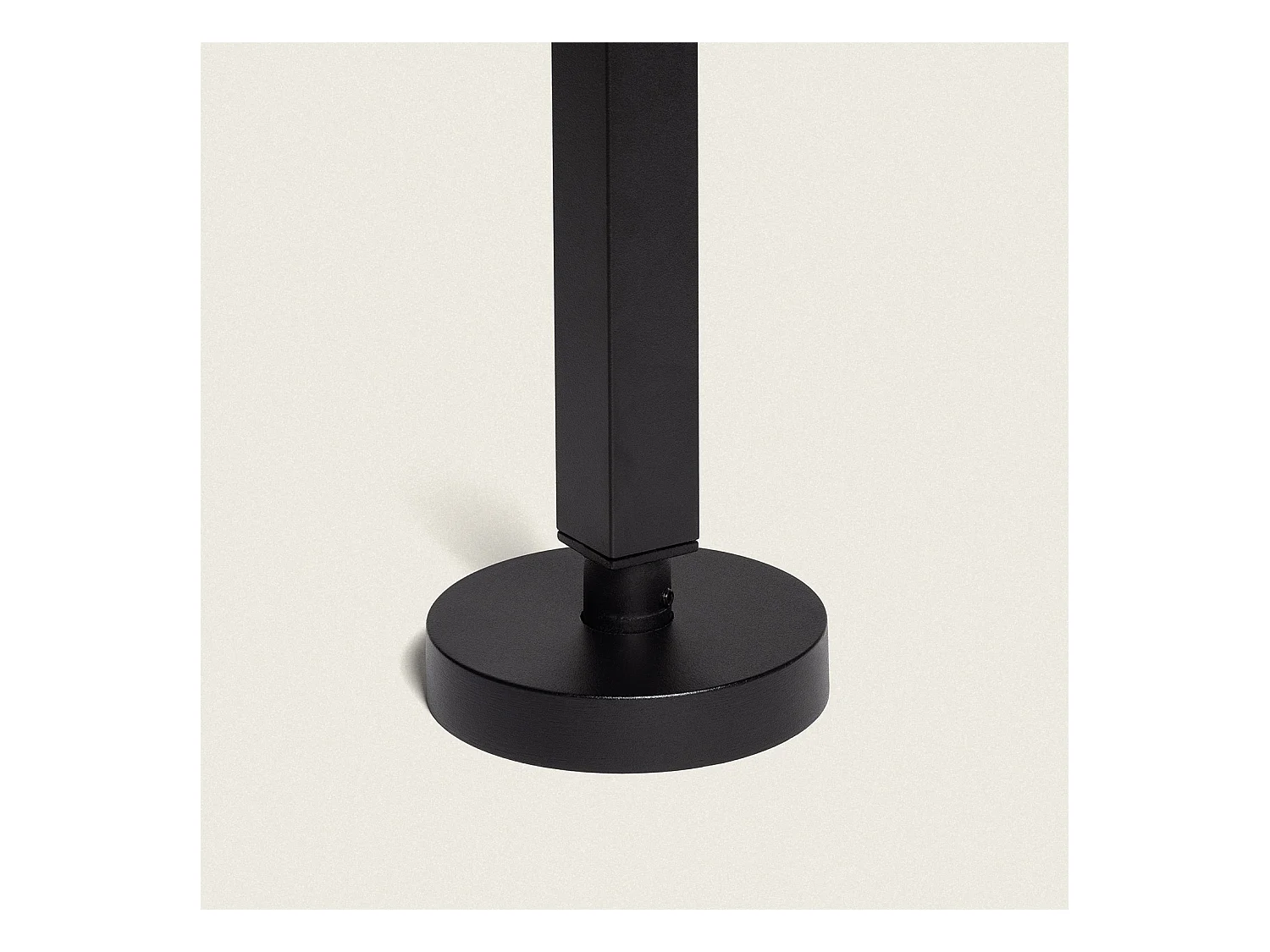 Baliza de Pie Exterior LED 12-24W 80-160 cm Superficie Calax 800 mm