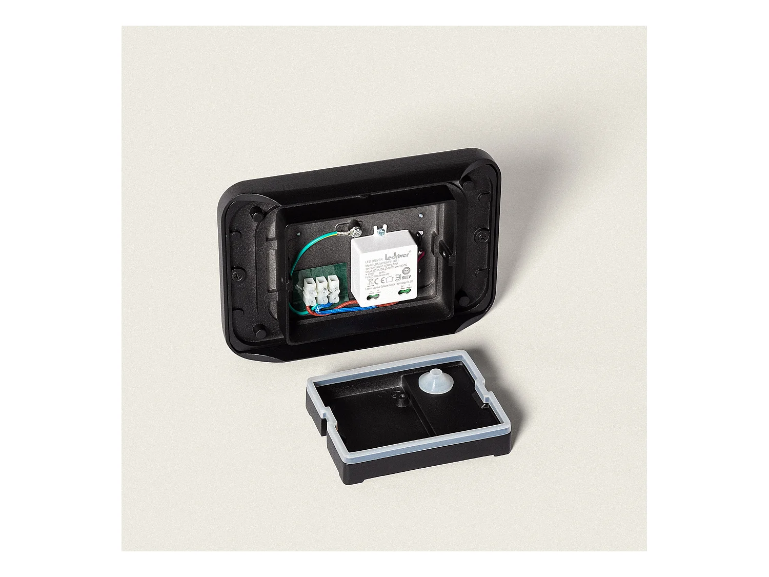 Aplique de Pared Exterior LED 10W Iluminación Rectangular Negro Gulpos Negro Mate