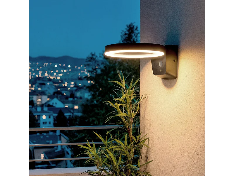 Aplique de Pared Exterior Solar LED 5W Aluminio con Sensor de Movimiento Aris Negro