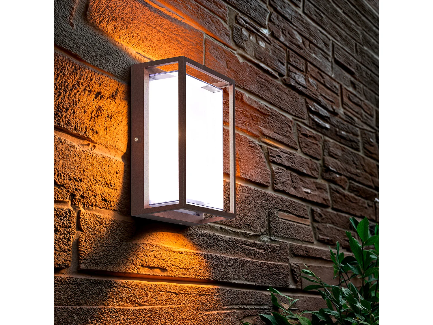 Applique murale extérieur LED à double diffuseur sélectionnable Calysta 12 W en aluminium CCT Sélectionnable Anthracite