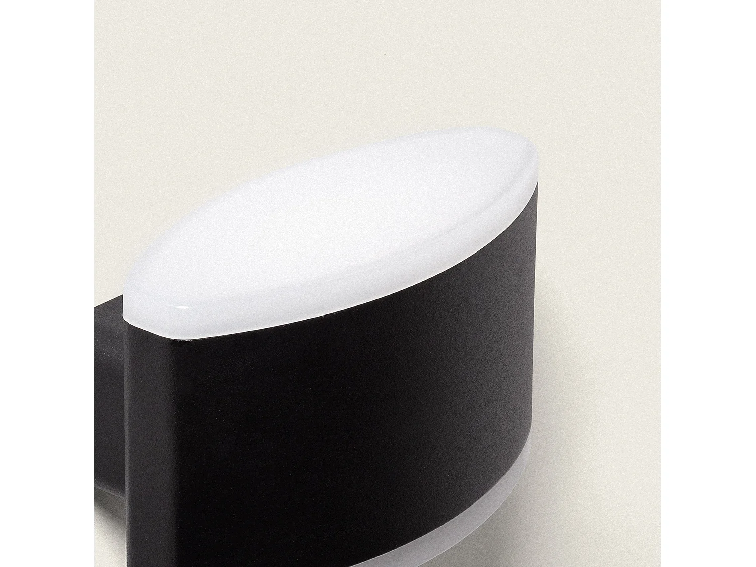 Applique Murale Extérieure LED 12W Éclairage Rectangulaire Noire Bertol Noir