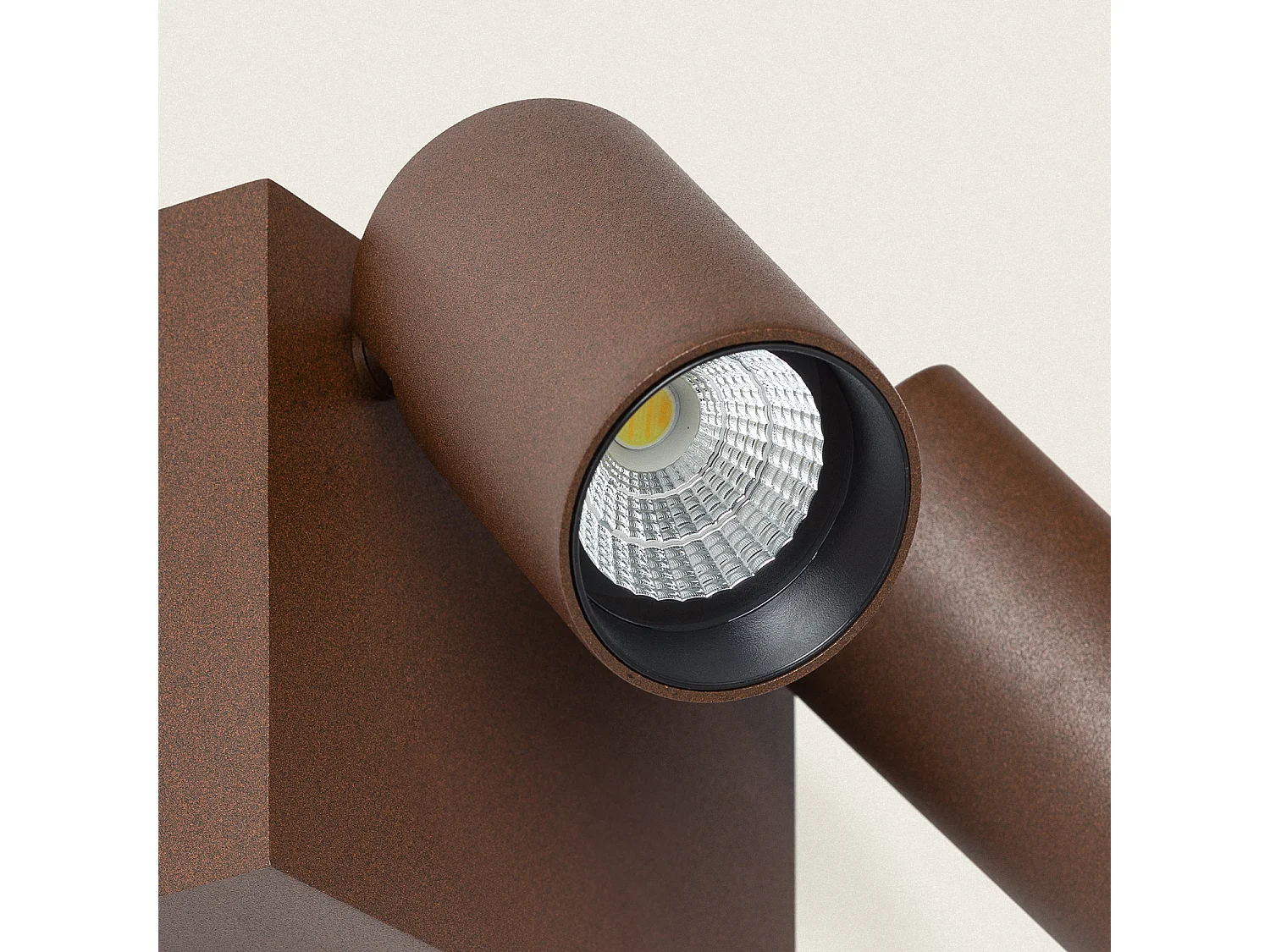 Applique da Parete per Esterni LED 18W Alluminio CCT Selezionabile Due Faretti Kuriya Ossido