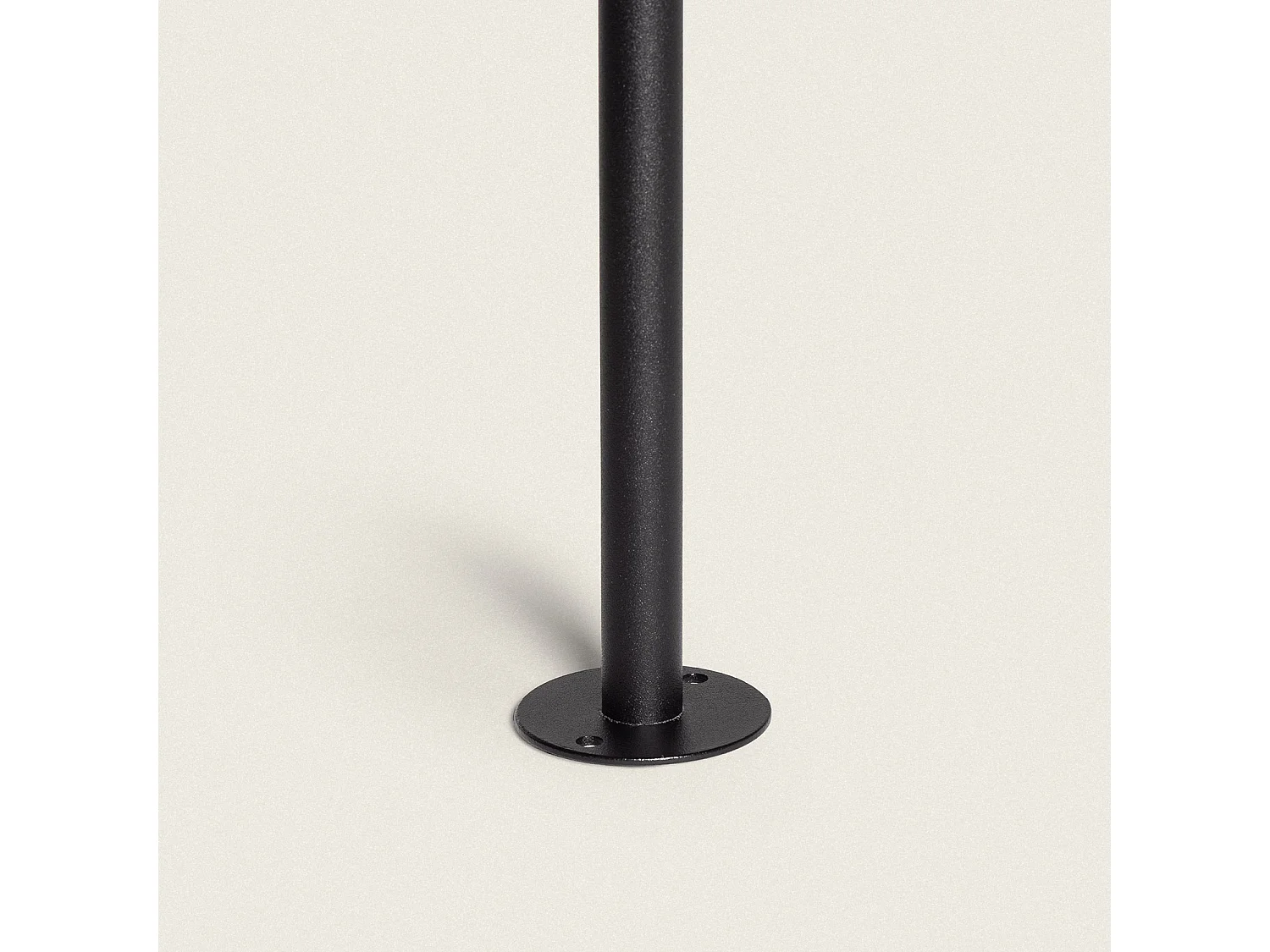 Baliza Exterior Pie 60 cm con Pincho Drimlec Negro Mate