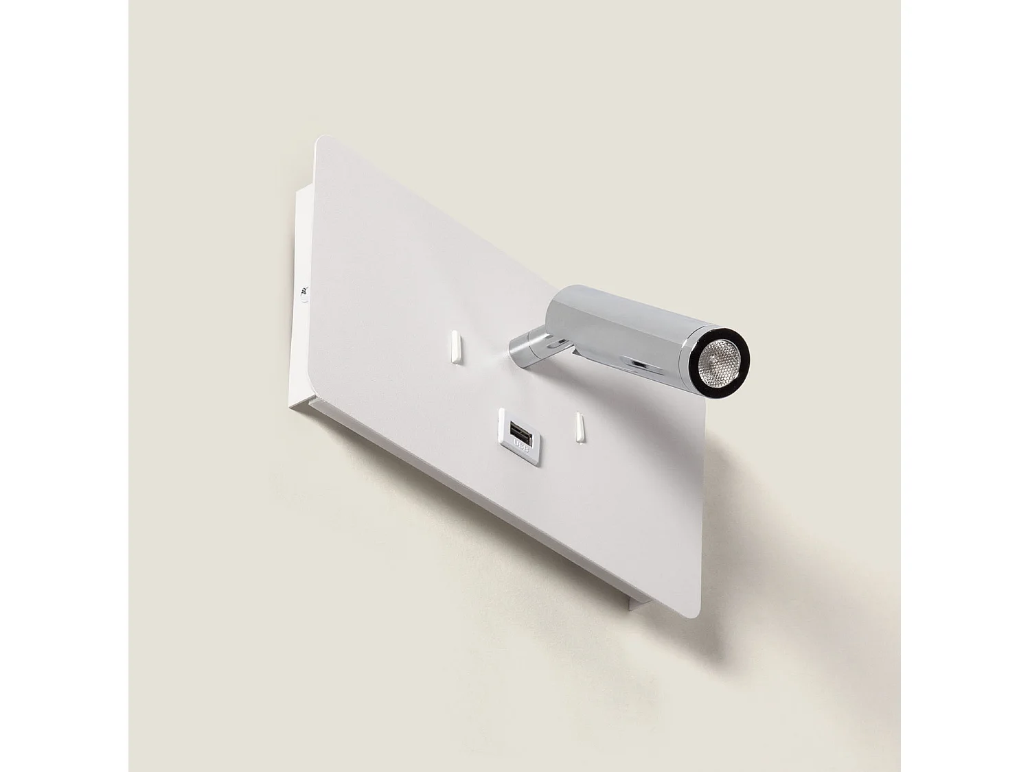 Lampada da Parete con Luce di Lettura LED 8W Metallo e Porta USB Rossey Bianco