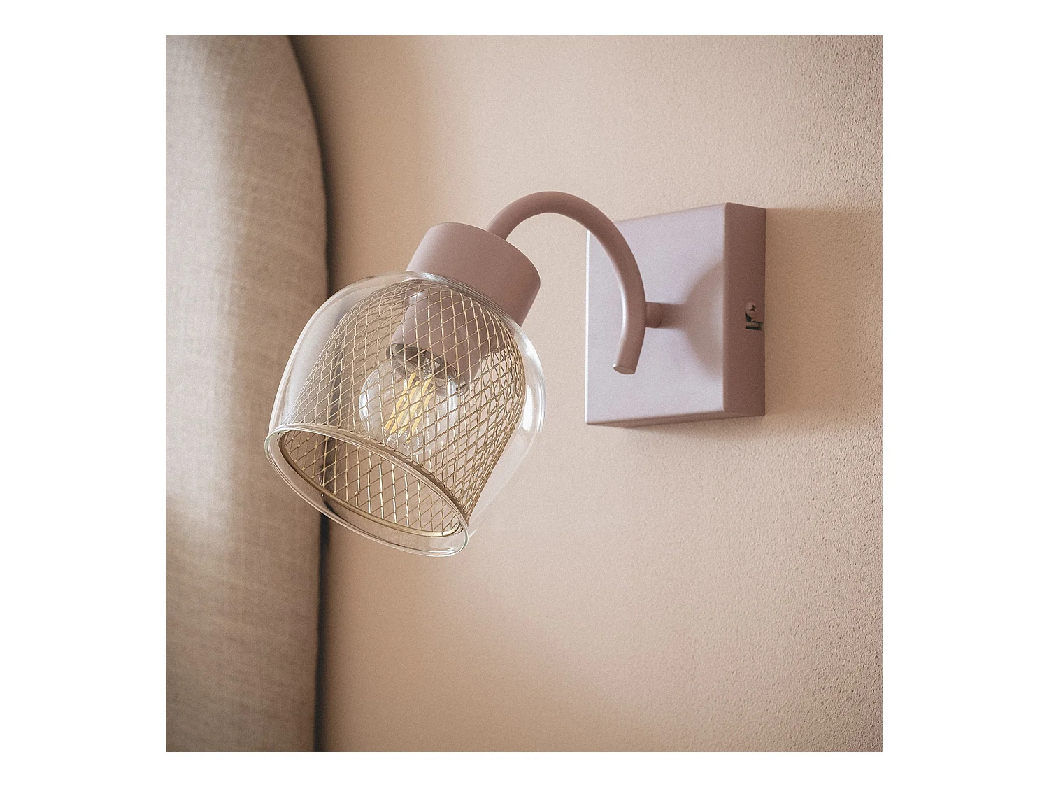 Lámpara de Pared Metal y Cristal Aziel Rosa Maquillaje