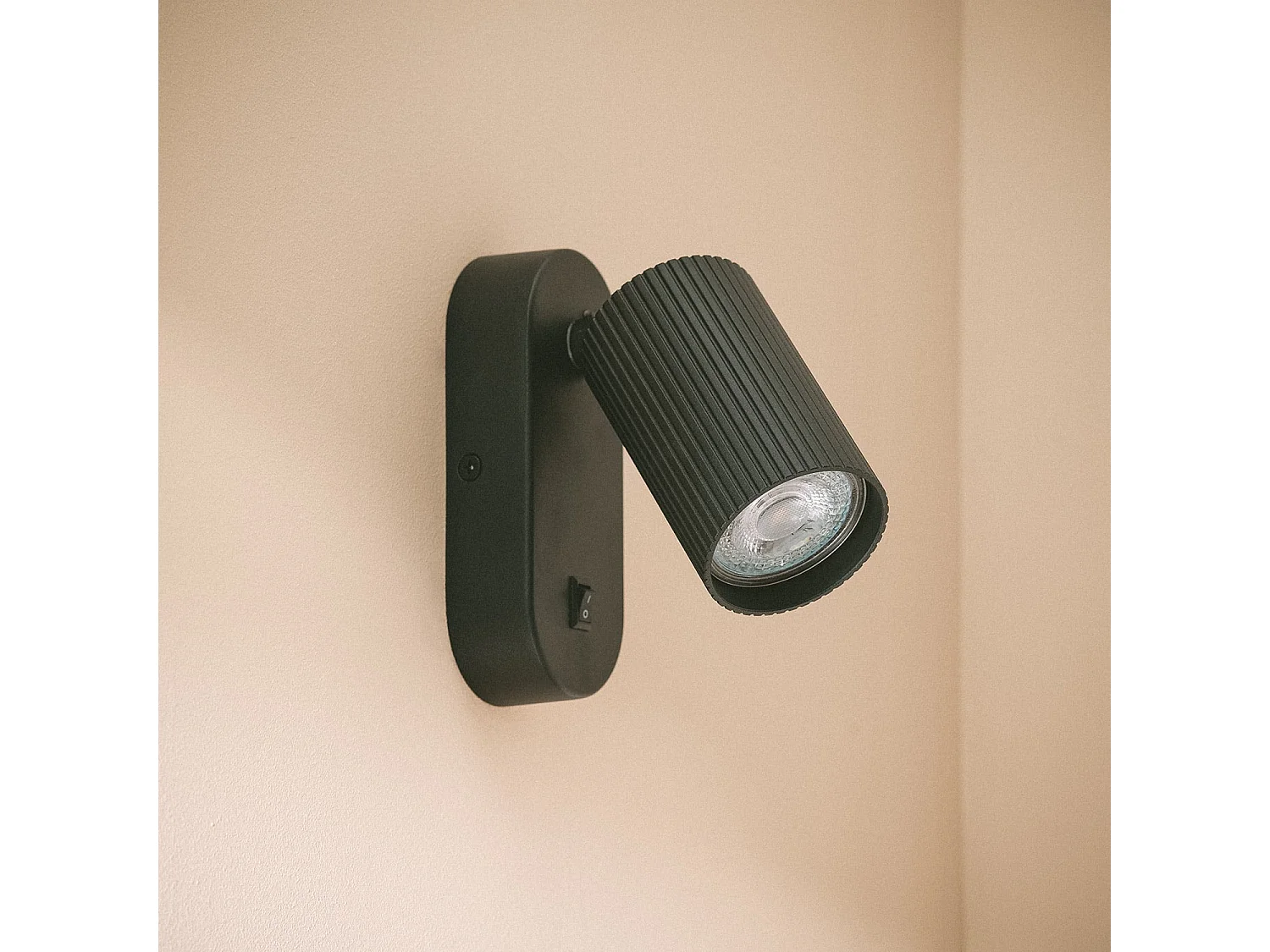 Aplique de Pared Aluminio Aritz 1 Foco Negro