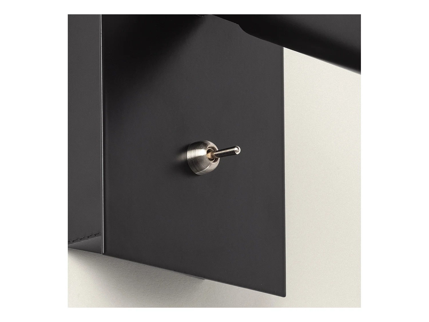 Lámpara de Pared LED 2.5W Cuadrada Aluminio con Puerto USB Gazny Negro Mate