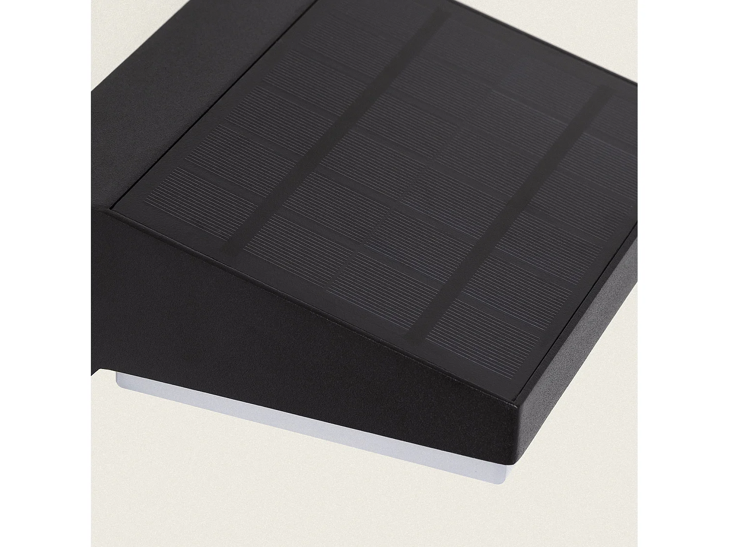 Applique Murale Extérieure Solaire LED Aluminium avec Détecteur de Mouvement Ivar Noir