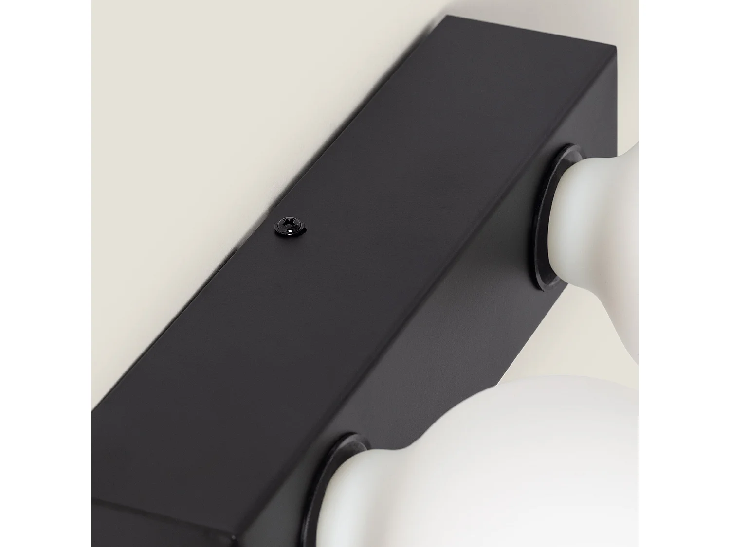 Lampe Murale Salle de Bain Métal 2 Spots Aizkra Noir