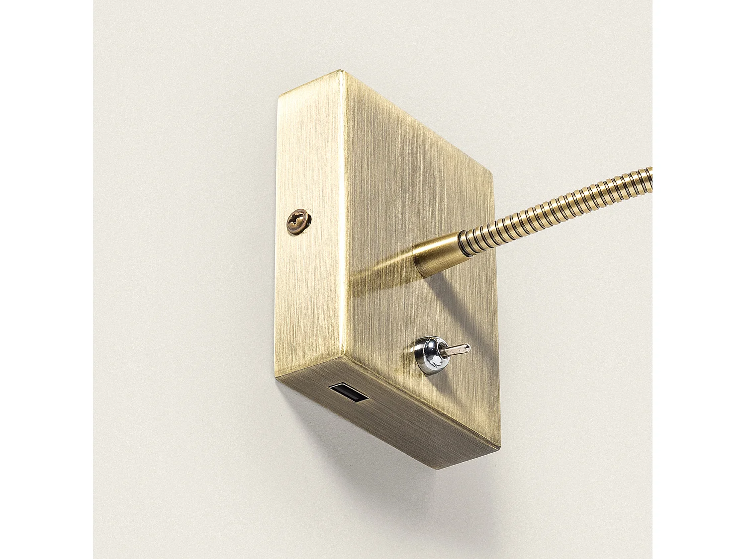 Lampe Murale Métal avec Port USB Apsley Doré