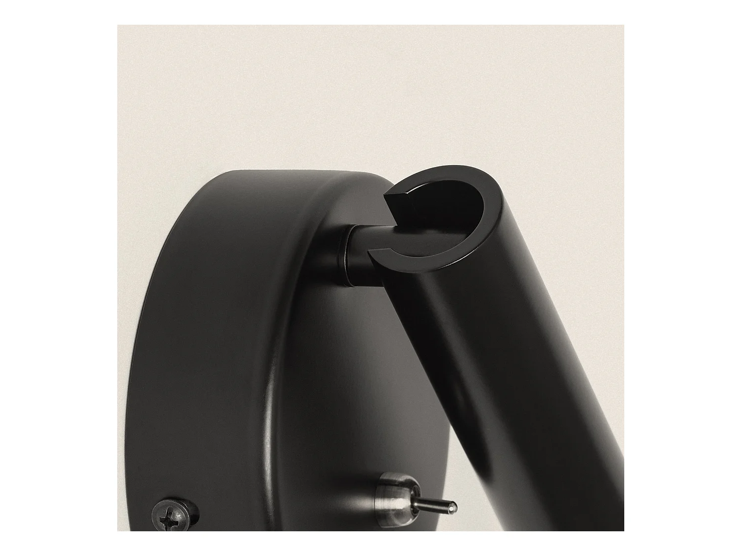 Lampe Murale LED 2.5W Ronde Aluminium avec Port USB Gazny Noir mat