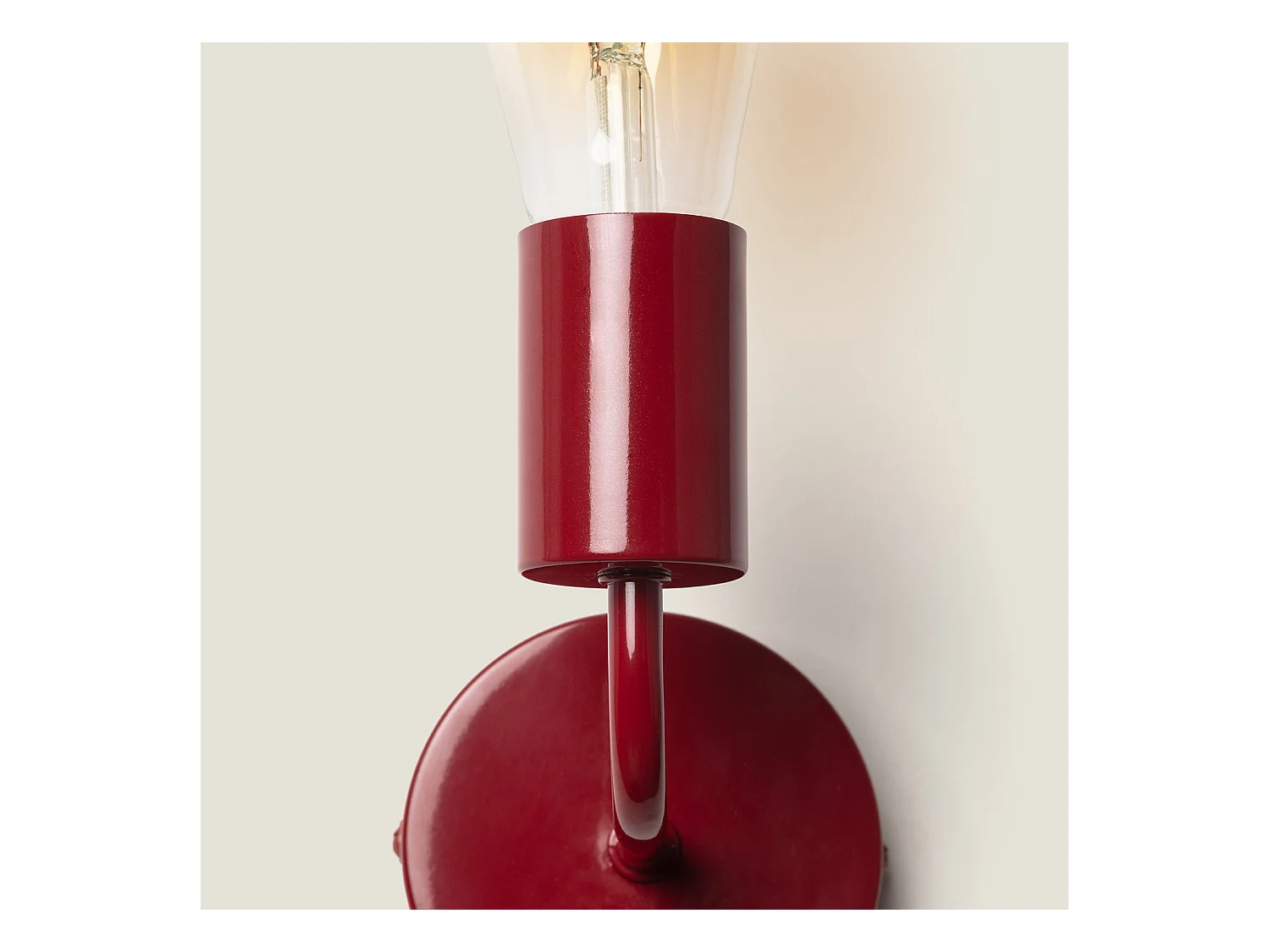 Lámpara de Pared de Metal Jayso Rojo