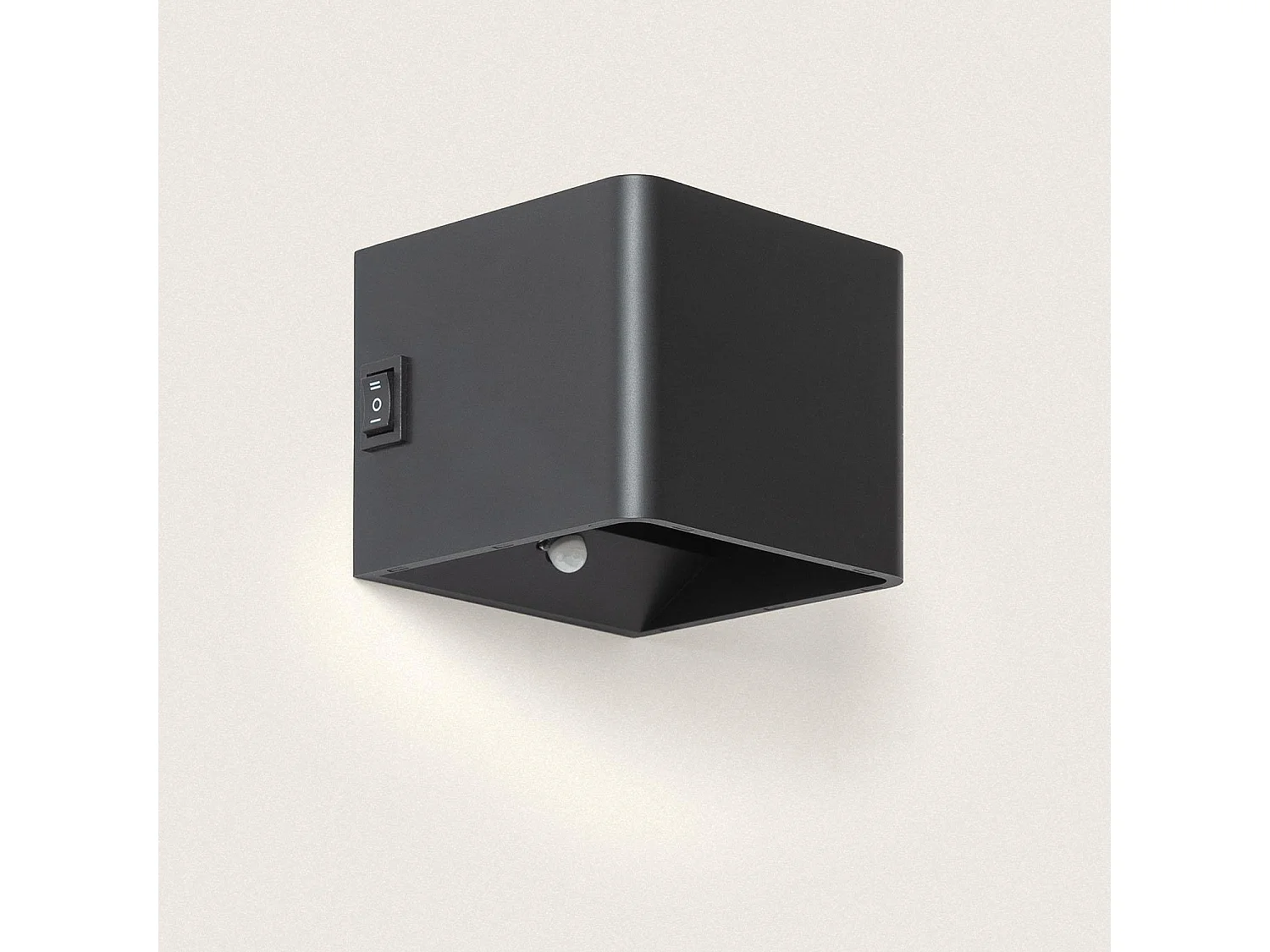 Applique Murale LED Métal avec Batterie Rechargeable USB Cinnia Noir