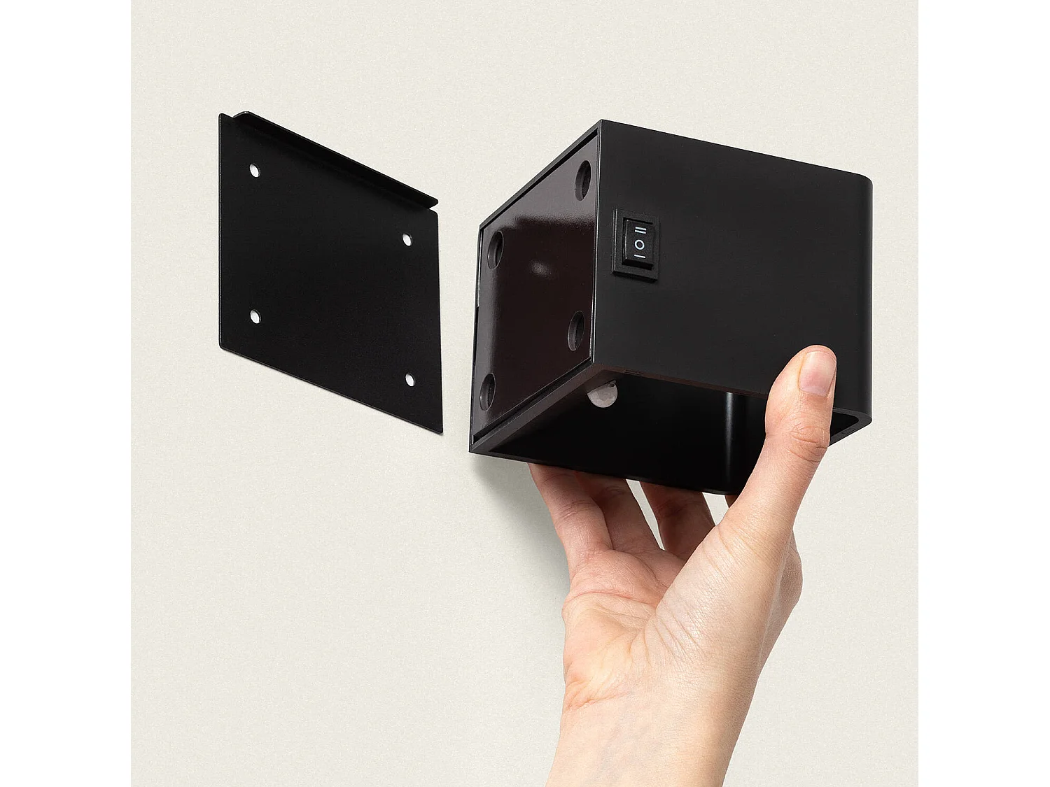 Applique Murale LED Métal avec Batterie Rechargeable USB Cinnia Noir