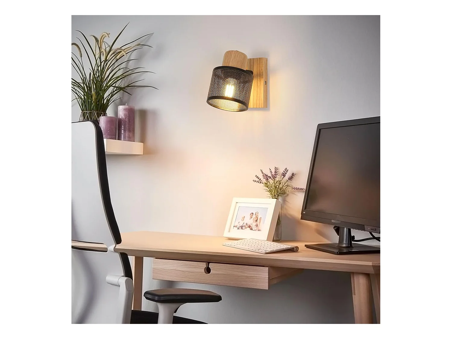 Vintage Applique Murale Intérieure en fer et bois, E27 Industrial Lampe Murale, Eclairage Mural pour Chambre à Coucher, Salon, Couloir, Noir (Ampoule non Incluse)