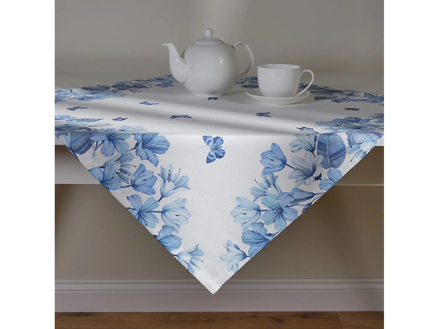 Tischdecke Delioso mittelweiß 80x80