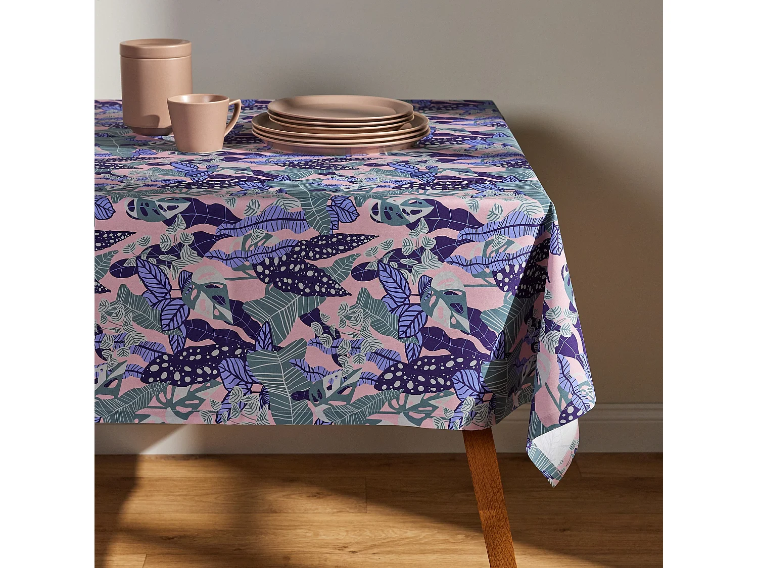 Tischdecke Hazel mittelviolett 130x180