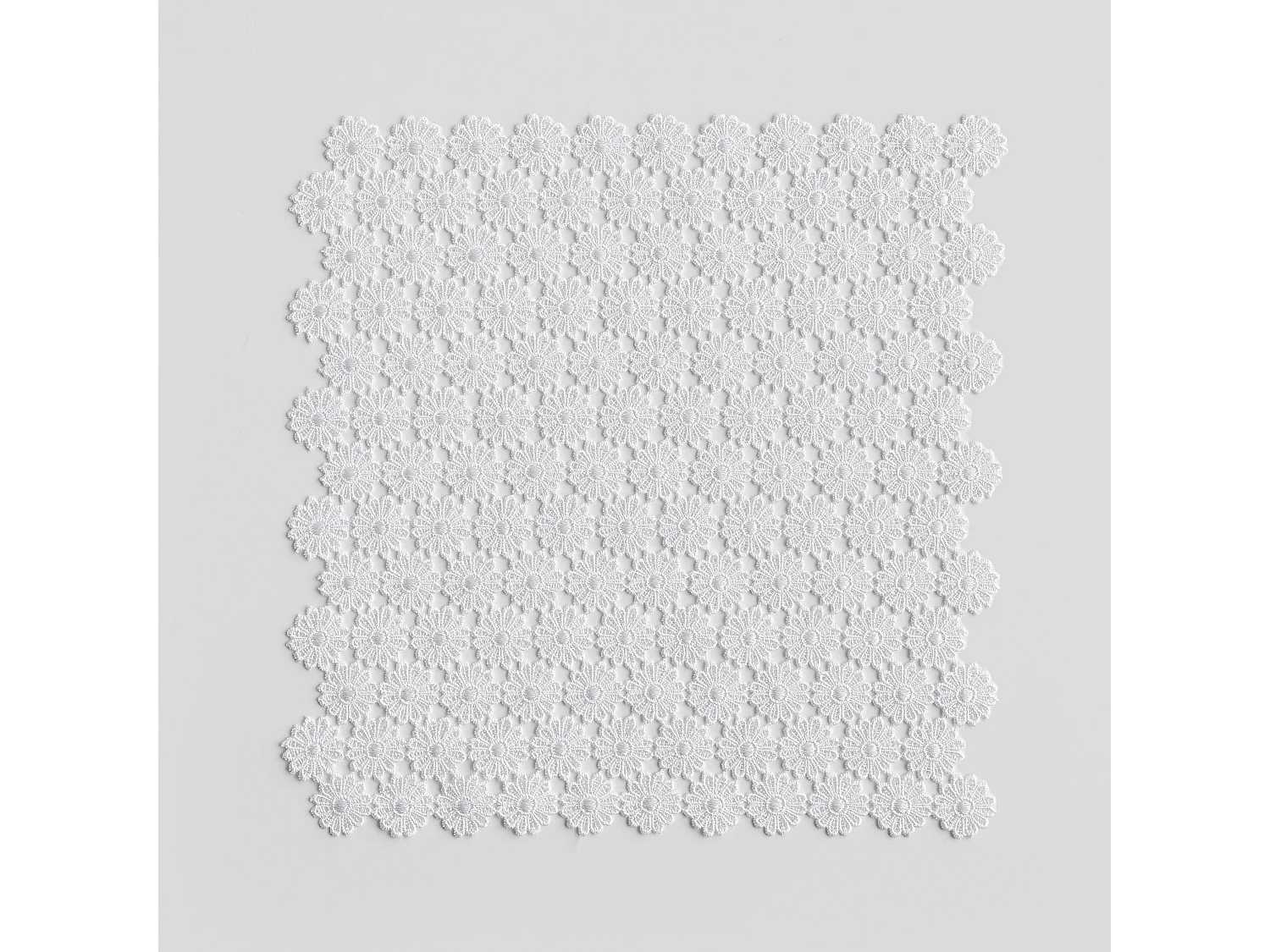 Mitteldecke Douglasa mittelweiß 30 x 30