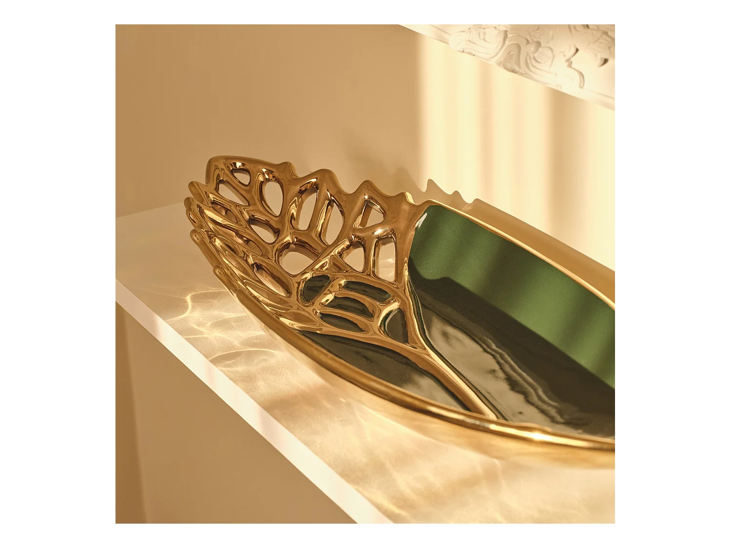 Dekoratives Oaktree Tablett aus Stahl, 16x48 cm