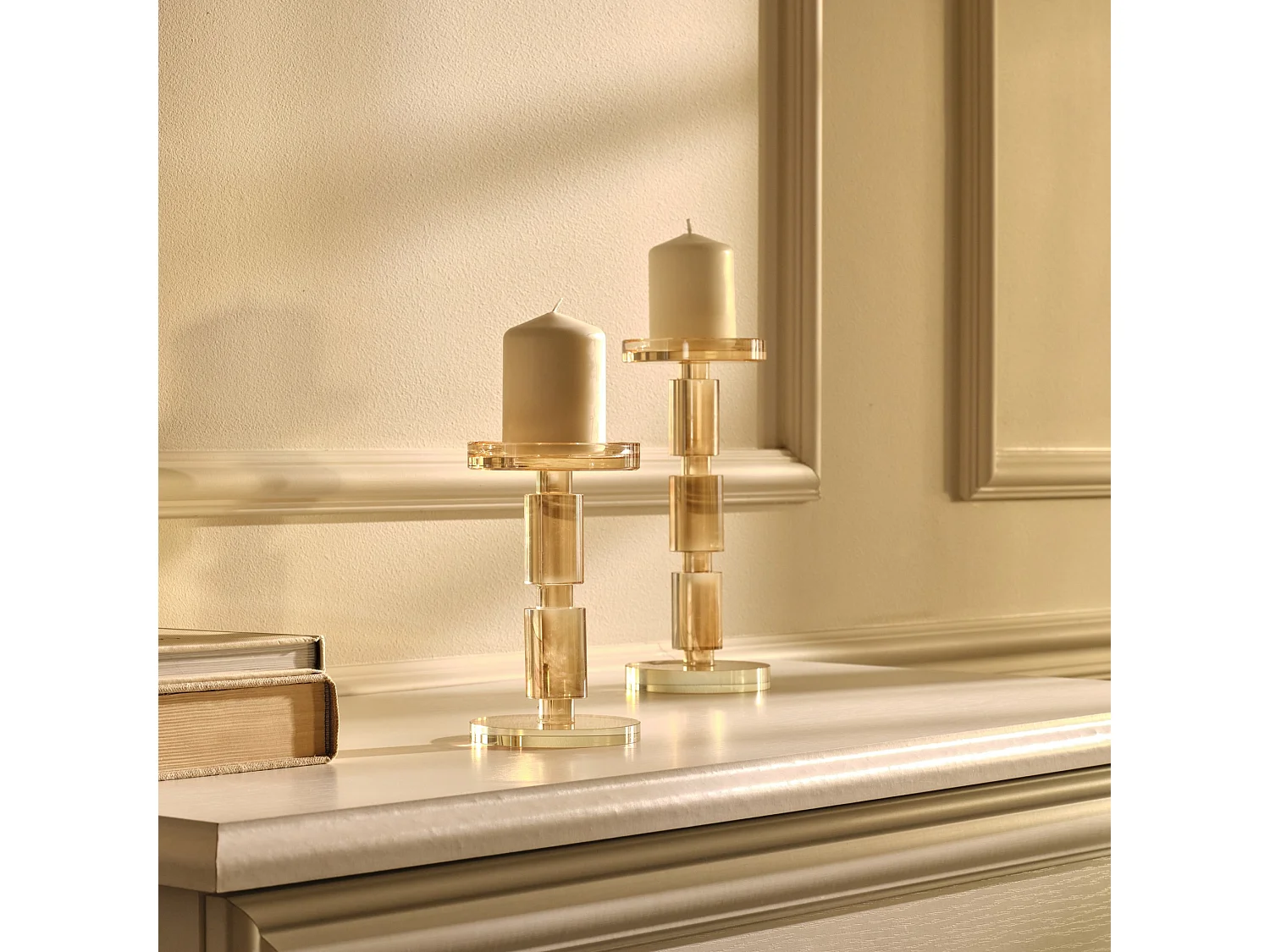 Eleganter Kerzenständer Niels aus Glas, Goldton