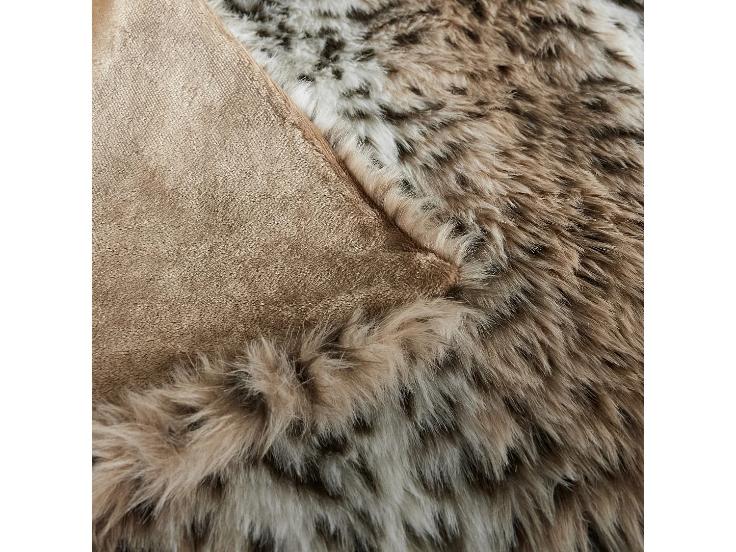 Jeté de Lit Felinzia Beige Moyen Polyester 180x220