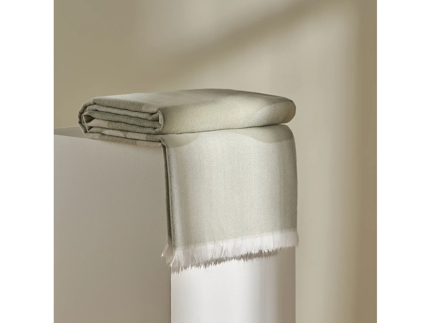 Nica Kuscheldecke - Polyester, 130x170 cm, Grün