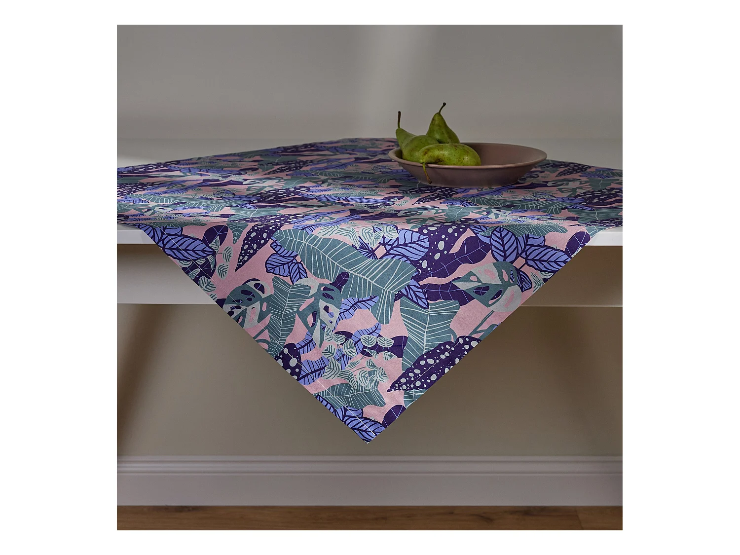 Tischdecke Hazel mittelviolett 80x80