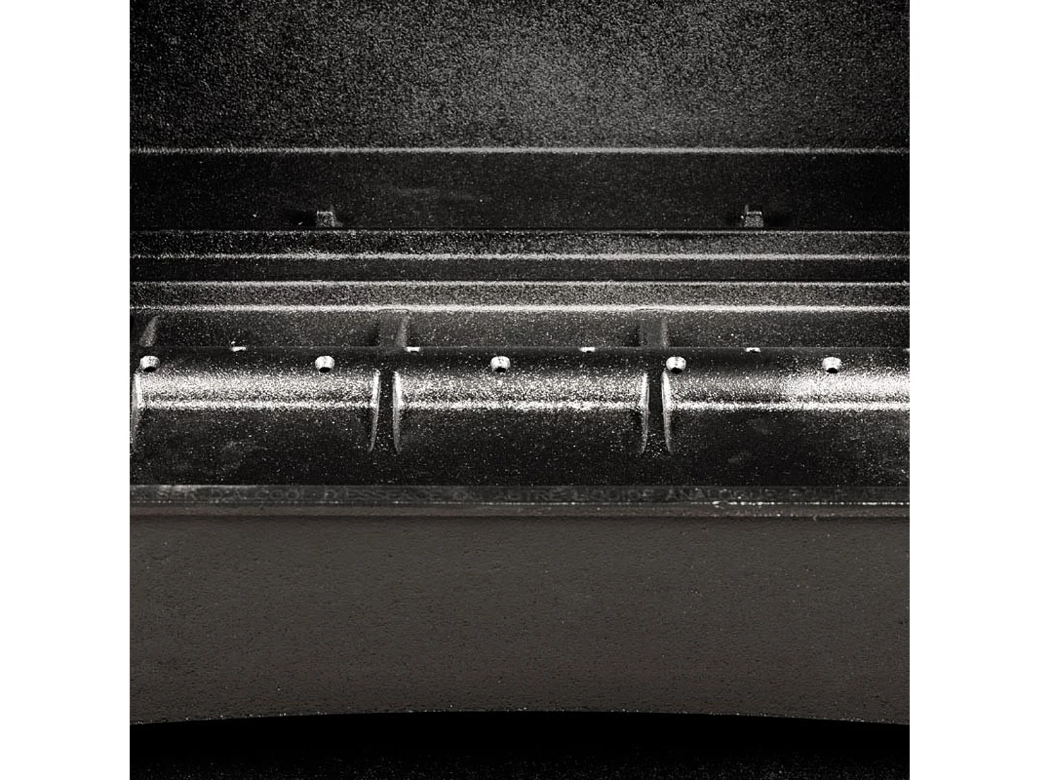 Barbacoa con cajón de hierro fundido y horno pizza