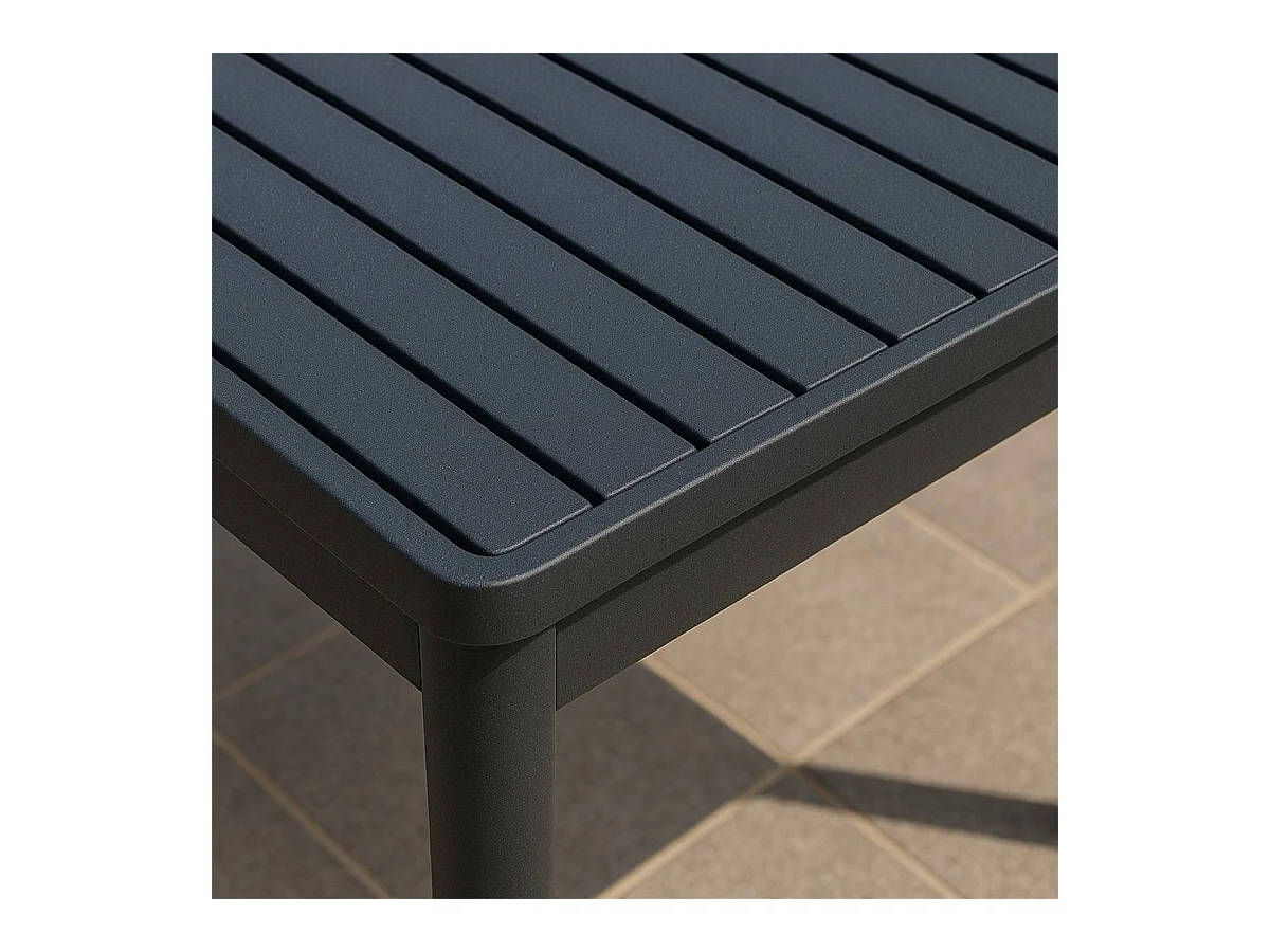Table de jardin en aluminium gris foncé Kaïa