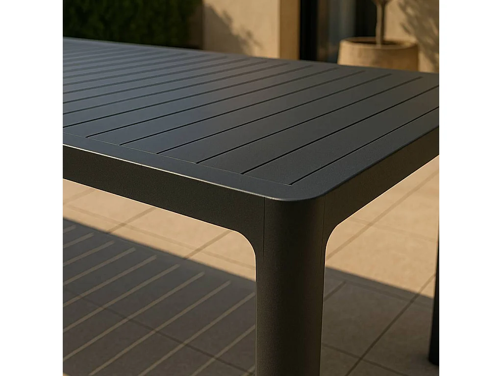 Table de jardin grise en aluminium Kaïa
