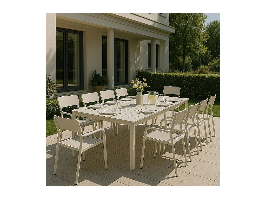 Table de jardin en aluminium taupe Kaïa