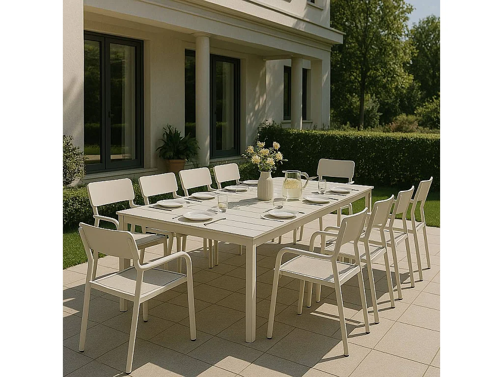 Table de jardin en aluminium taupe Kaïa