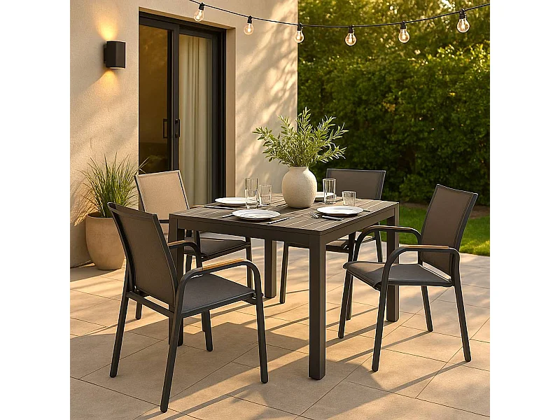 Table de jardin carrée en aluminium gris Kaïa