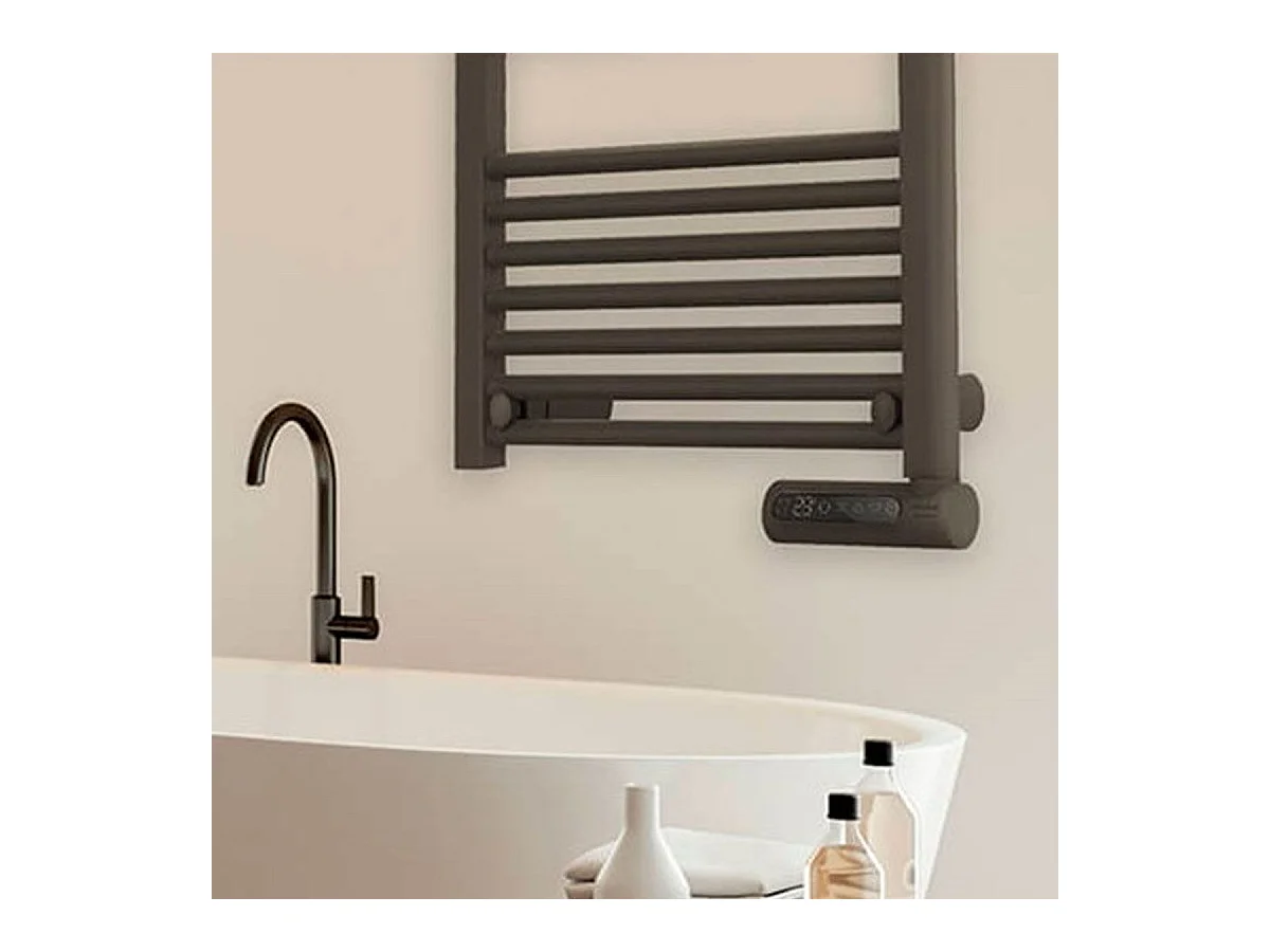 Toallero eléctrico Ready Warm 9200 Smart Towel Black 750W control táctil negro