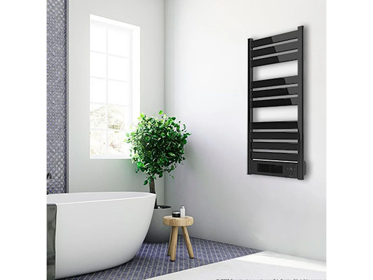Toallero eléctrico con calefactor cerámico Ready Warm 9790 Ceramic Towel Cecotec 2000W negro