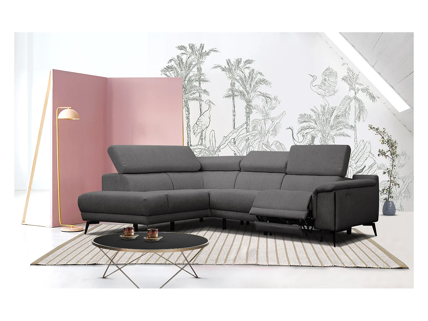 Canapé d'angle gauche 4 places avec un relax électrique tissu gris foncé - Matera