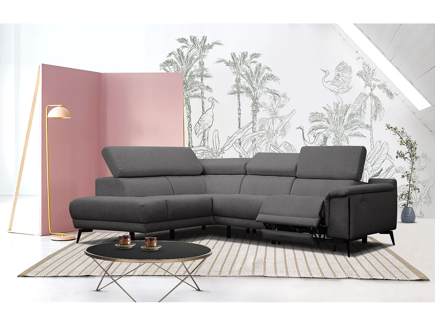 Canapé d'angle gauche 4 places avec un relax électrique tissu gris foncé - Matera