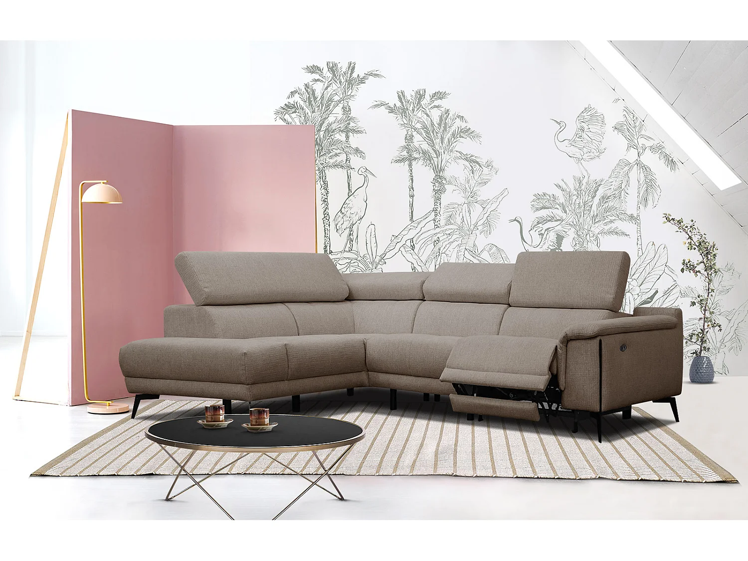 Canapé d'angle gauche 4 places avec un relax électrique tissu marron clair - Matera