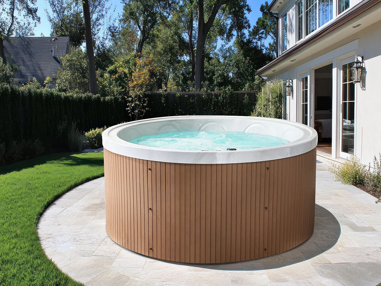 Outdoor Whirlpool mit LED MARFIL Weiss