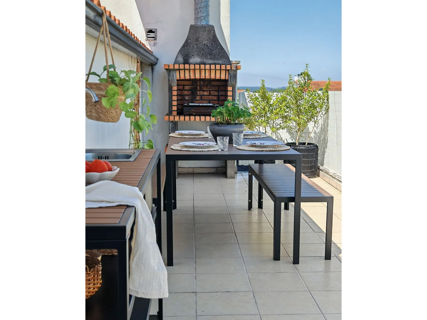 Salle à manger de jardin avec bancs 6 places NARDO Marron/noir