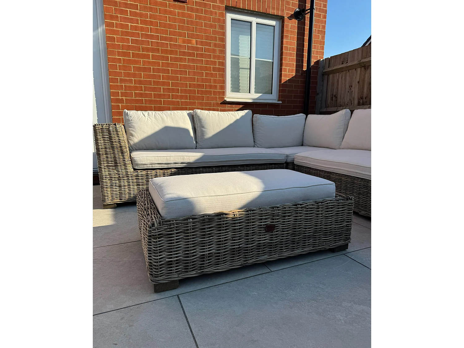 Canapé d'angle de jardin avec ottoman 5 places RINELLA Rotin Gris