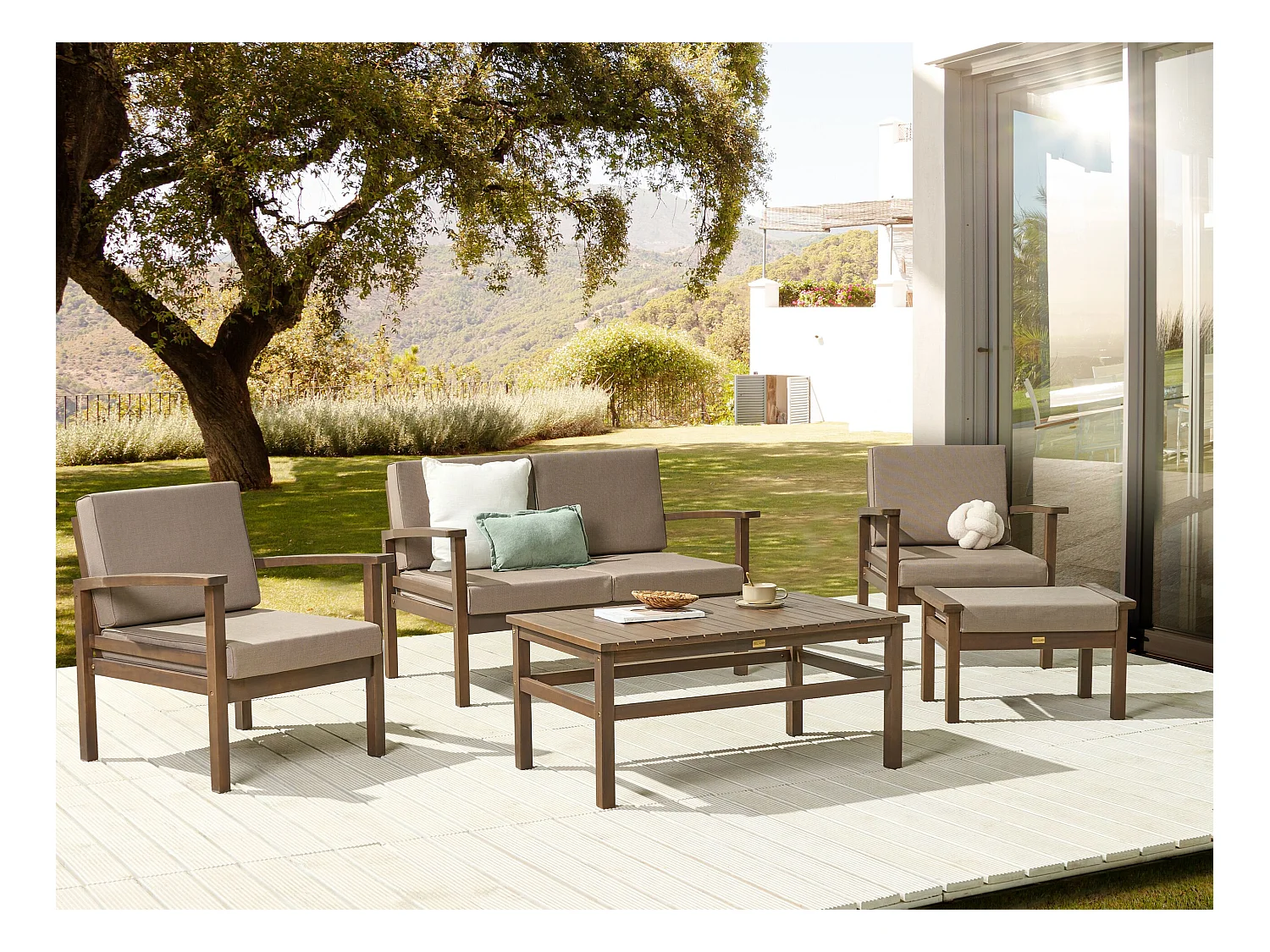 Zestaw ogrodowy ze stolikiem dla 4 osób MANILA Certyfikowane drewno akacjowe Ciemnobrązowy