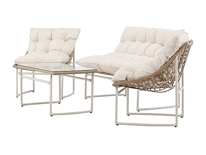 Tinasalon 1 table basse, 1 canapé, 2 fauteuils beiges.