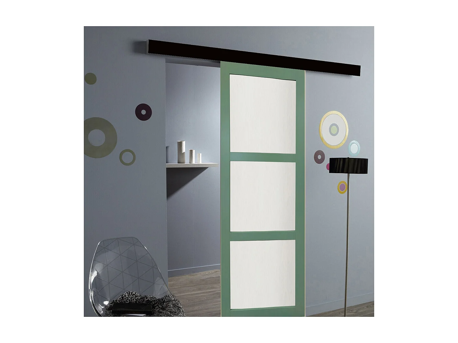 Porta Scorrevole Verde Ral 6021 Vetrata H204 x L73 + Binario Alluminio Nero e 2 Gusci Neri