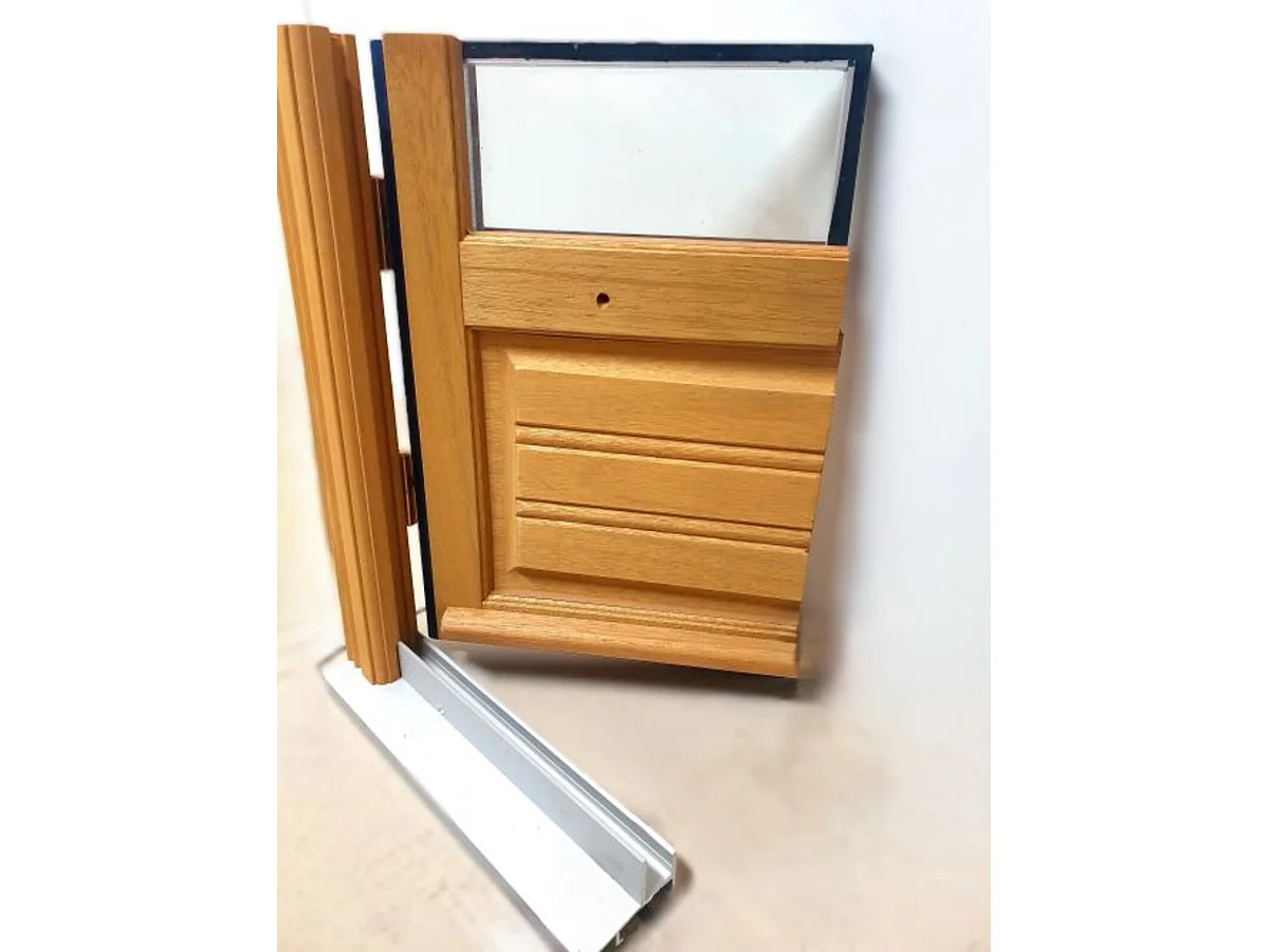 Porte Fenetre Bois 2 Vantaux H205 X L120 Cotes Tableau + Poignee Et Barillet (ref 01245f924) Gd Menuiseries