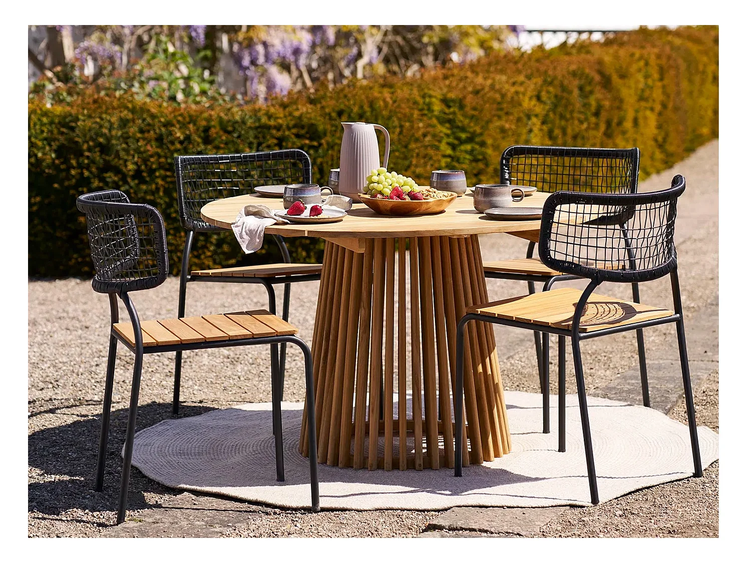 Table de salle à manger ronde LORKA Ø120cm – Teck massif naturel