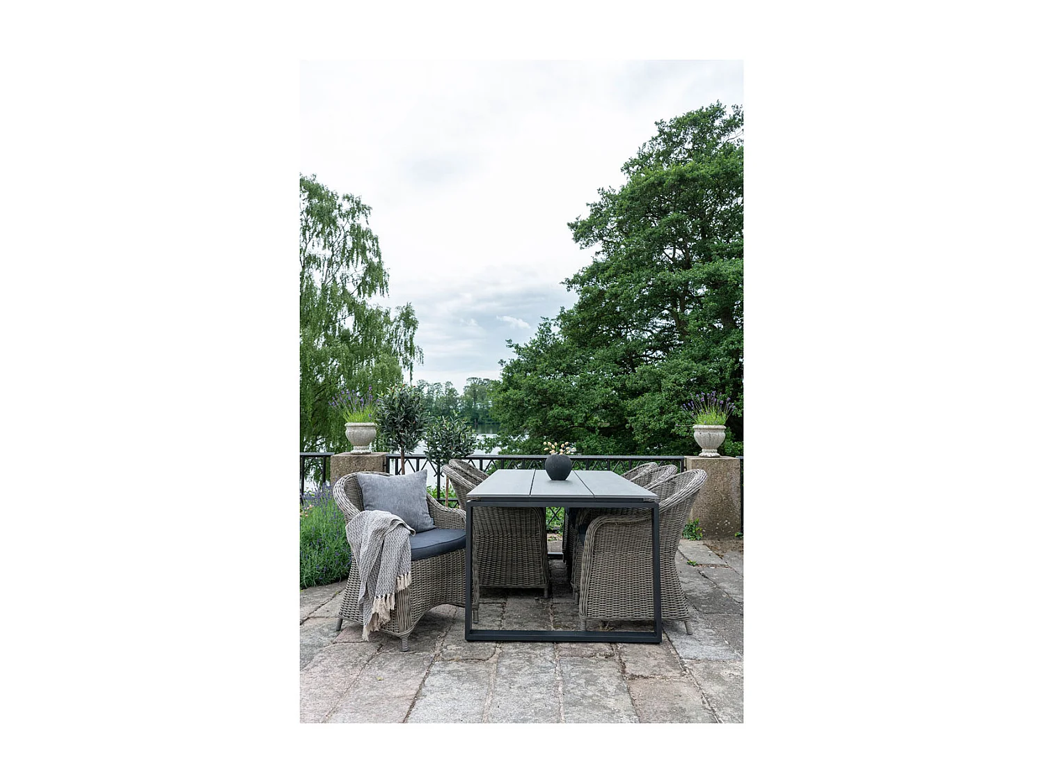 Denver Table de jardin 210 x 100 cm, gris, noir.