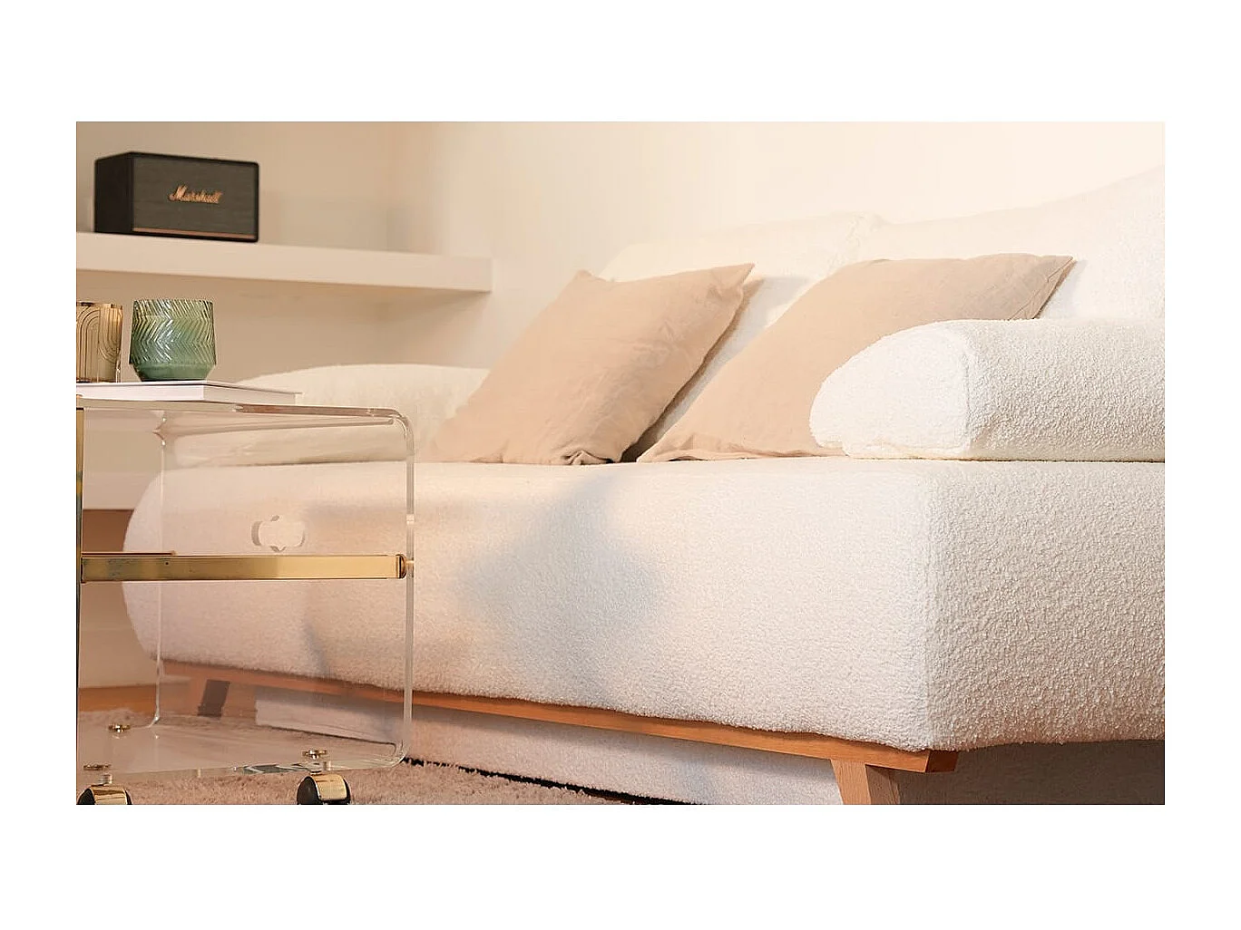 Canapé convertible 3 places avec coffre de rangement en tissu bouclé beige - Laria